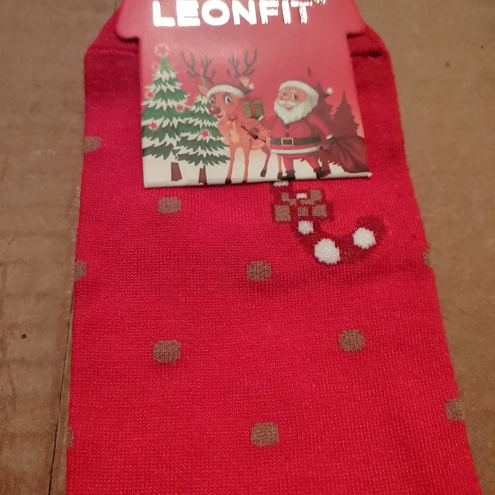 Red Gingerbread Socks - Picture 4 of 6